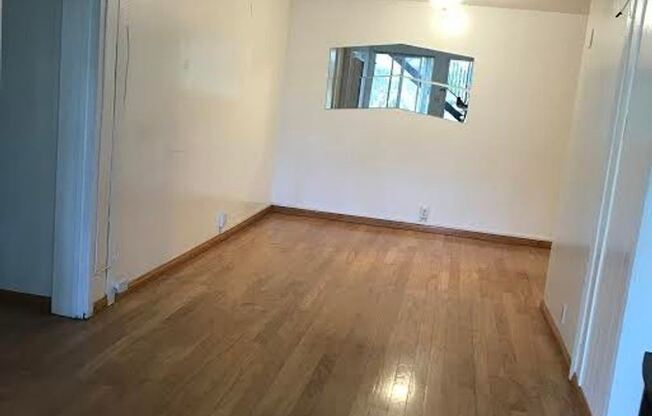 3102-8 1st Ave.