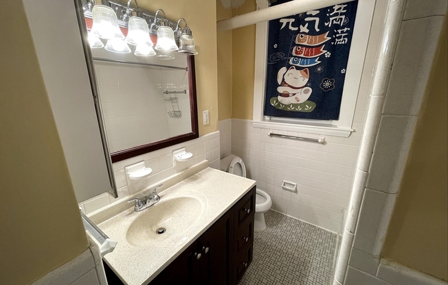194 Saint Paul St Apt 4