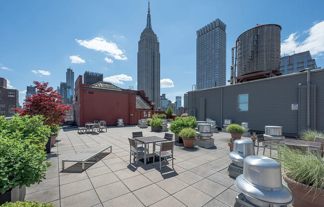 1 bed, 1 bath, $3,800, Unit 12J