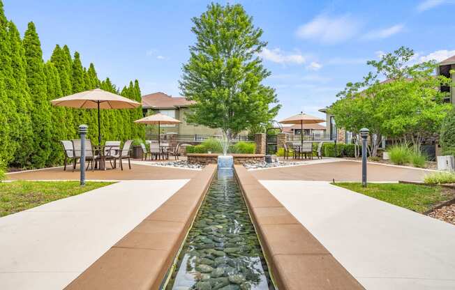 the preserve at ballantyne commons community water feature