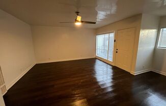 2 beds, 1 bath, $2,450, Unit 7