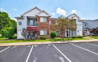 **Swimming Pool*****1 Bed 1 Bath******Cross Pointe Business Park*****LAKE VIEW AVAILABLE