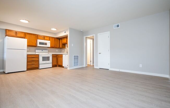 2 beds, 1 bath, 615 sqft, $1,295, Unit 5111