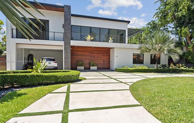 58 BAY HTS DR