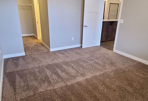 2 beds, 2 baths, $1,525, Unit 217