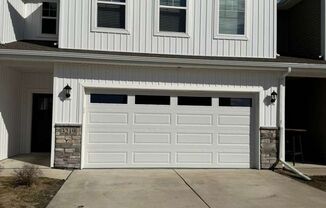 Beautiful 3 Bed 2.5 Bath Home in Ankeny