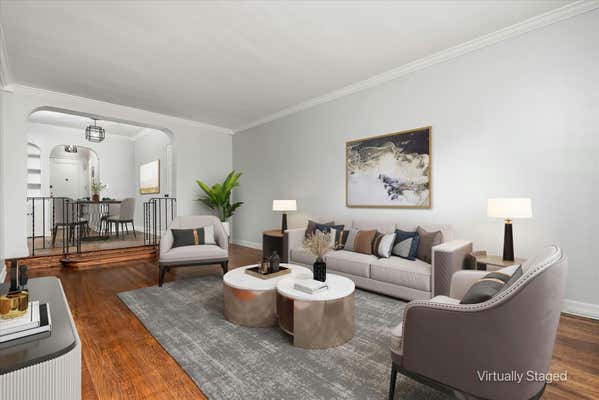 2 beds, 1 bath, 900 sqft, $2,600, Unit 38B