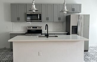 Dream Montrose - 417 W Main Street