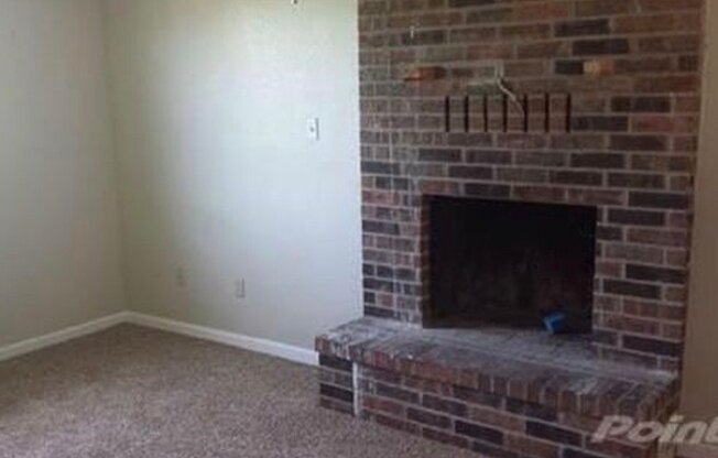 3905 COUNTRY MDWS CIR