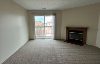 Wheaten Place (10919 Cottonwood Lane)