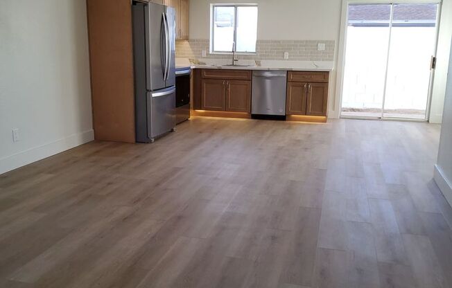 2 beds, 1 bath, 700 sqft, $1,500, Unit #3