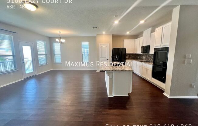 5100 LAZY CT DR