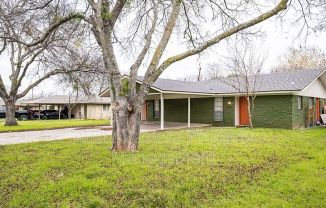 1809 MAGNOLIA DR