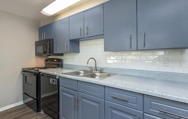 Home - The Ayva at Oaklawn - Dallas, TX