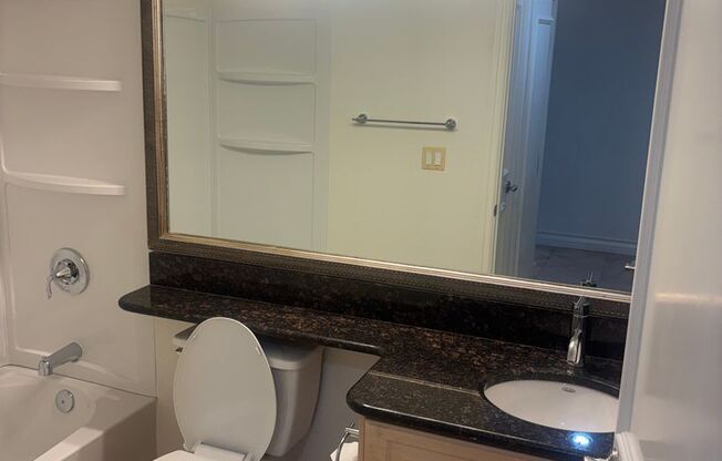 2 beds, 2 baths, $1,800, Unit Unit 123
