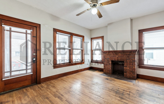 838 S MAIN ST