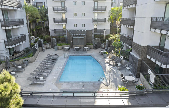 2 beds, 2 baths, 1,430 sqft, $4,000, Unit 611