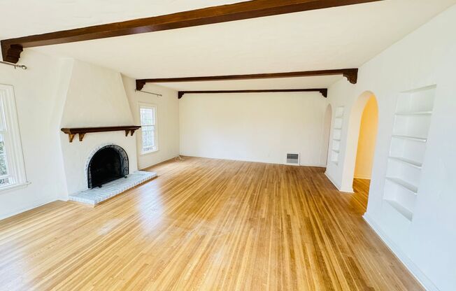 902-360 N MANSFIELD AVE