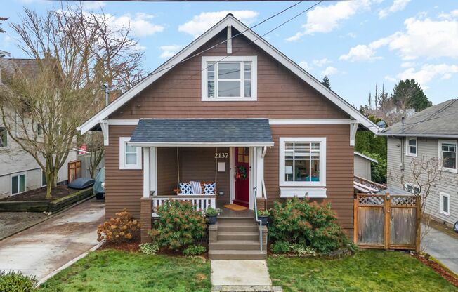 4bd/3ba Seattle Home
