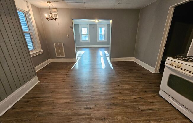 Newly updated 1st floor 1 bedroom apartment for rent!
