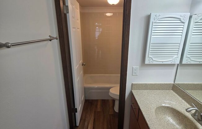 2 beds, 2 baths, 960 sqft, $1,325, Unit 21 - 101