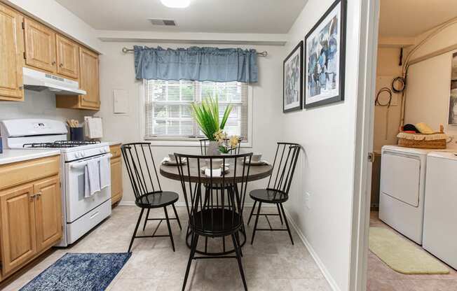 Eat In Kitchen at Somerset Woods Townhomes, Maryland, 21144