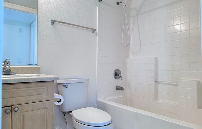 Private Upstairs Retreat in Desirable Gated Community