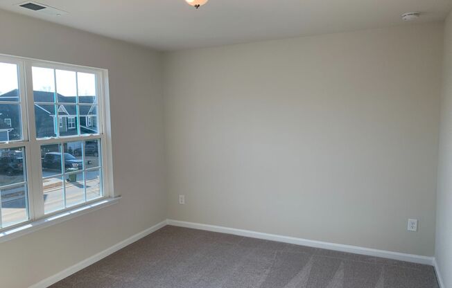 Resort life for your family in the Palisades!