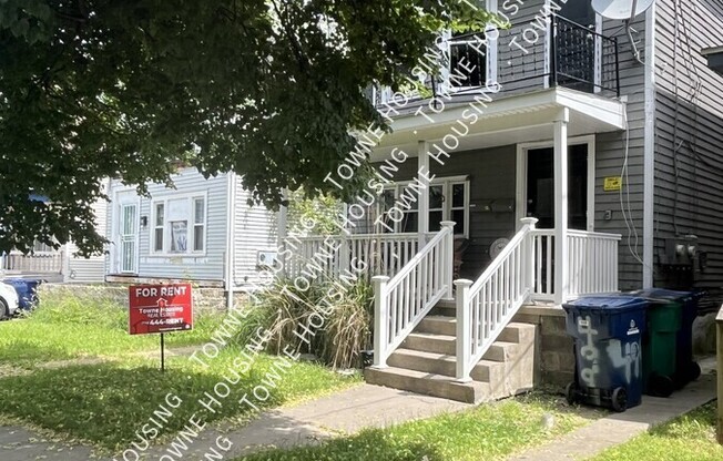 499 W AVE