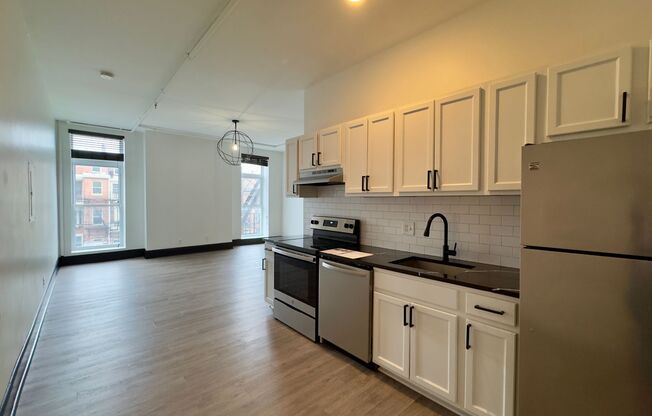 1021 SAINT PAUL ST