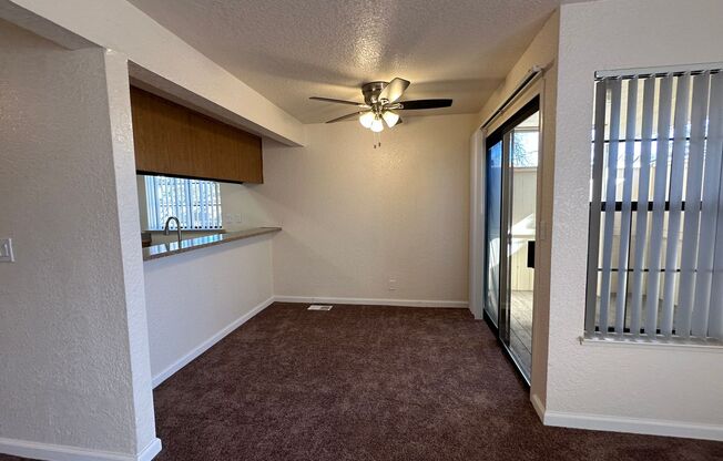 2 beds, 1 bath, 875 sqft, $1,650, Unit 12