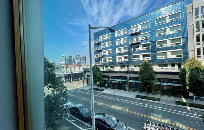 Studio, 1 bath, 430 sqft, $1,777, Unit Unit 312