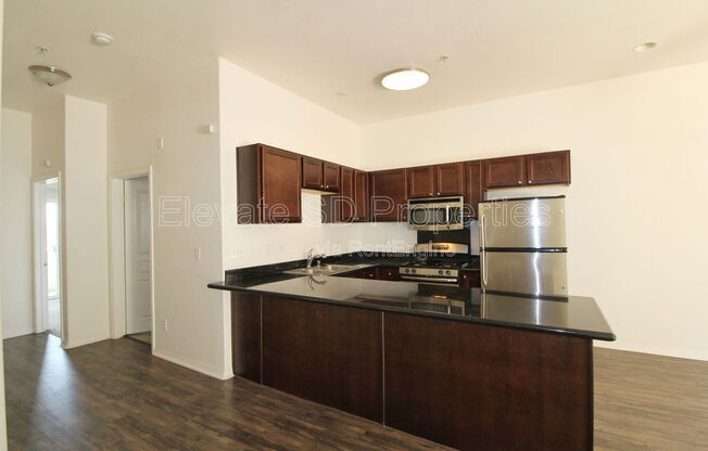 3 beds, 2 baths, 1,747 sqft, $3,595, Unit 301