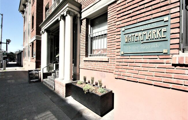 Studio, 1 bath, 423 sqft, $1,150, Unit 116