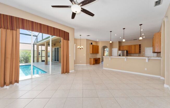 Spacious 4/3 Pool Home in the Gated Lake Fischer Estates of Gotha