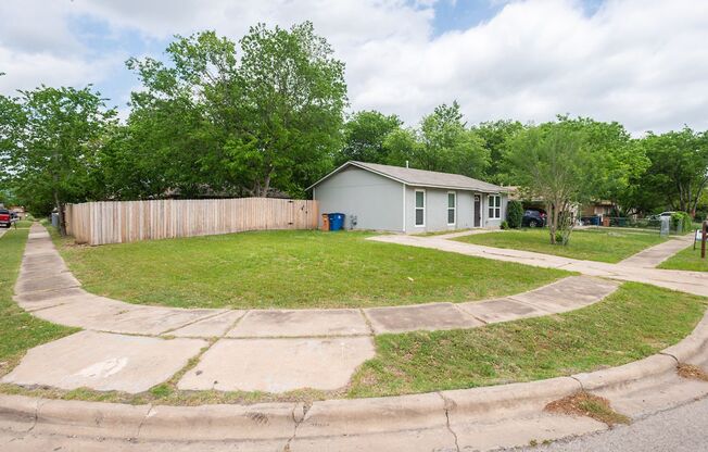 Renovated South Austin Corner Lot - Move In Ready!