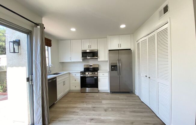 Upgraded 2 Bedroom Home in San Marcos!