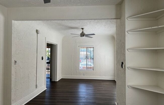 3 beds, 1 bath, $3,495, Unit 1441