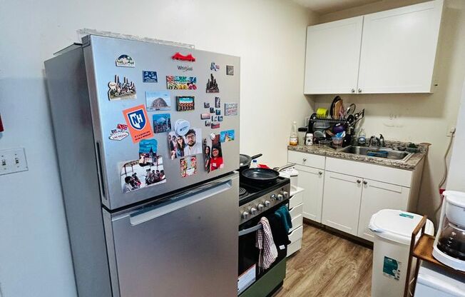 1 bed, 1 bath, $1,250, Unit 3