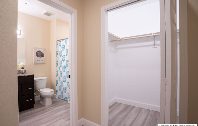 2 beds, 2 baths, 980 sqft, $3,025, Unit 2293-66