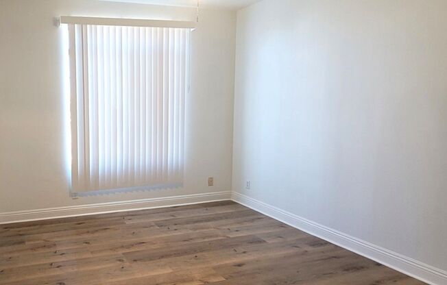 2 beds, 2 baths, $1,395, Unit Unit #628