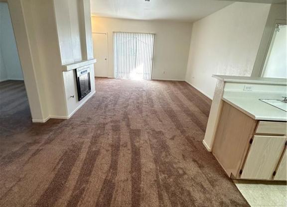 2 beds, 2 baths, $1,350