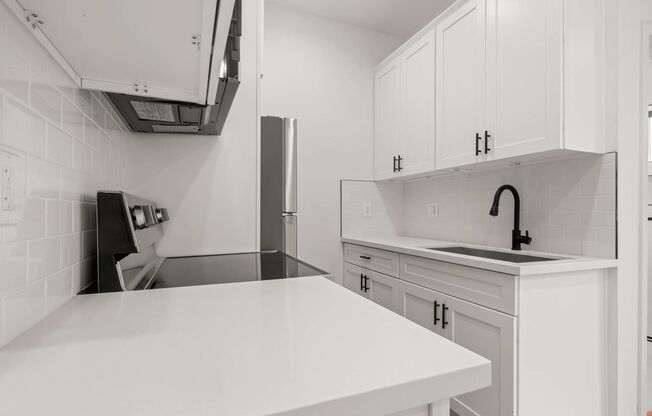 3862 S. Potomac Ave.