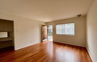 Studio, 1 bath, $1,795, Unit 1640 Unit 02 ACTIVE