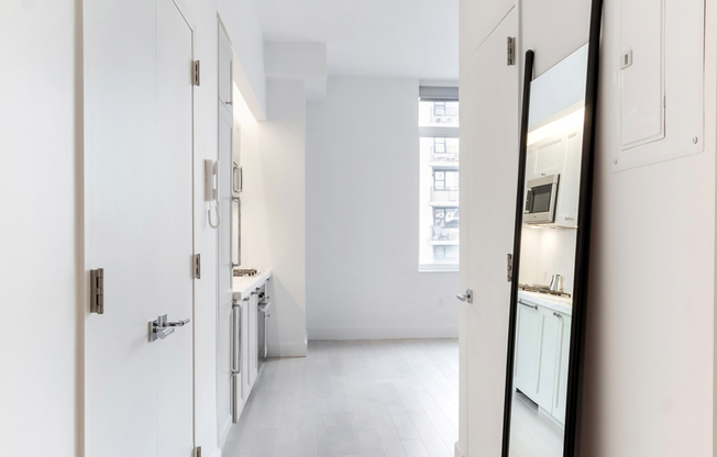 1 bed, 1 bath, 622 sqft, $4,000, Unit 6F