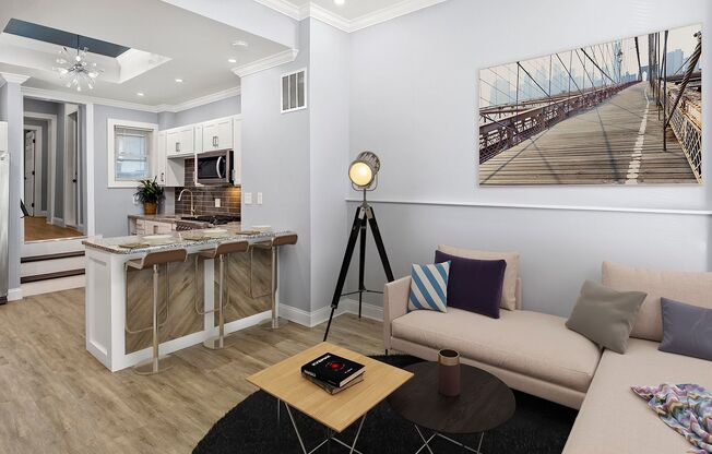 Beautifully renovated 3BR/3.5BA in Upper Fells Point