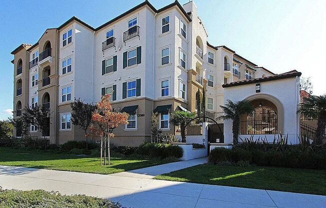 Perfect Shape Luxury Condo in the Terraces at Dublin Ranch