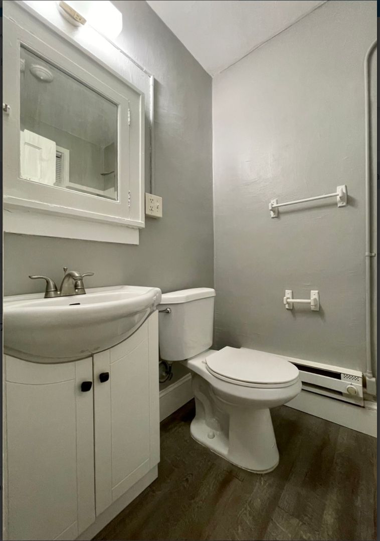 1657 Minnehaha Ave E