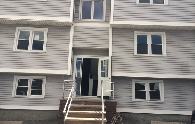 1 bed, 1 bath, 750 sqft, $1,600, Unit 2