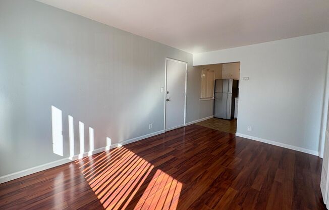 3189-3201 Cadillac Drive